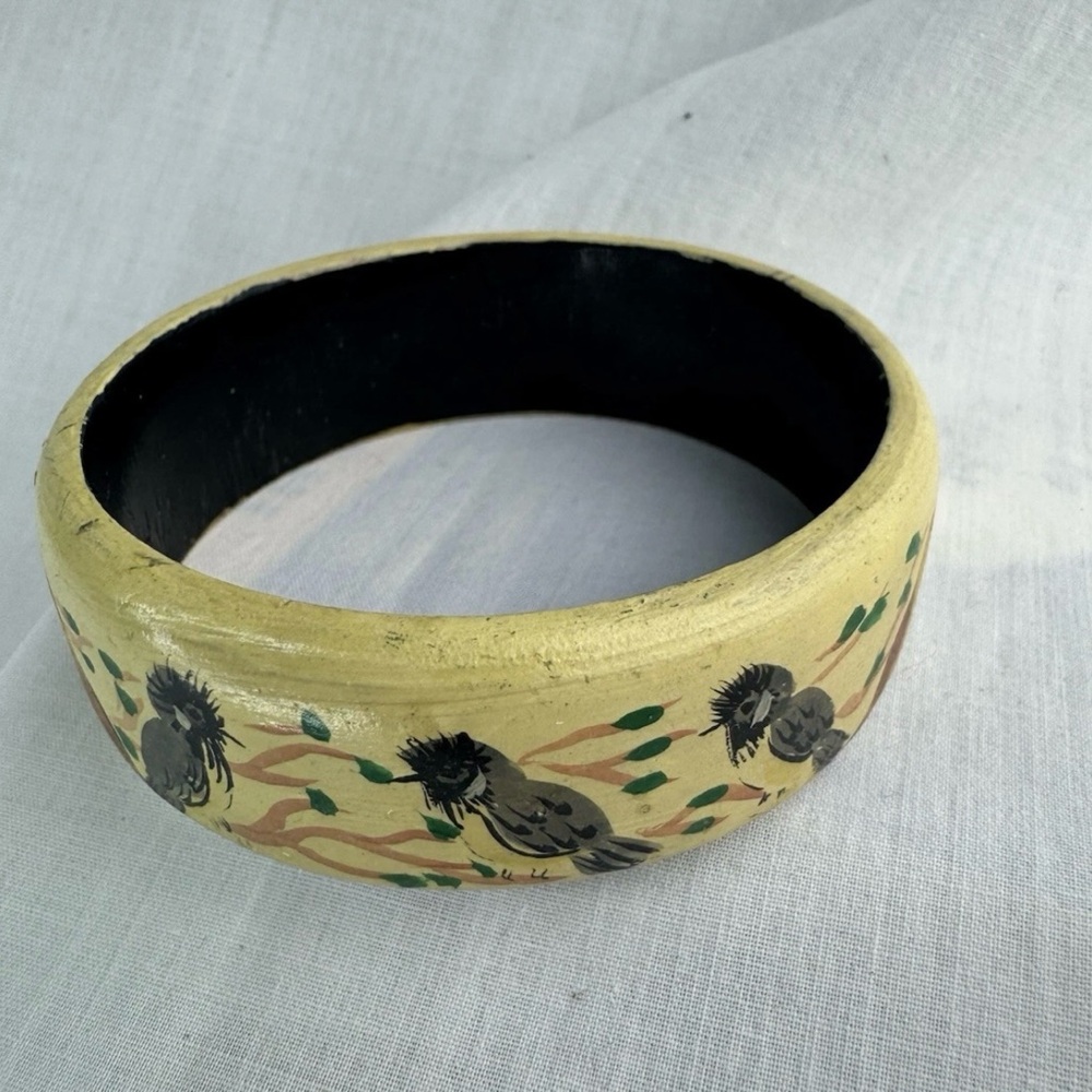 Vintage Handpainted Wooden Bird Bangle